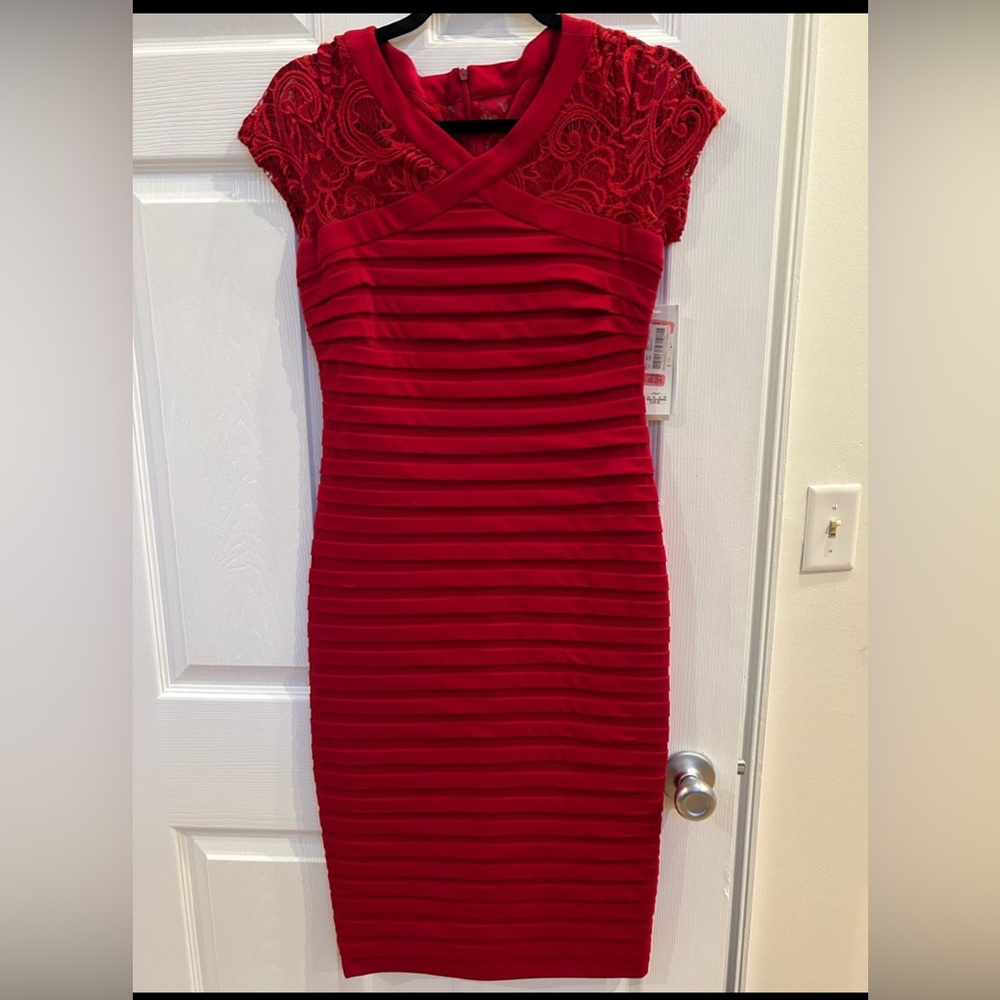 NWT London Times Red Lace Stretchy Bodycon Dress sz 4 (fits up to sz 8)